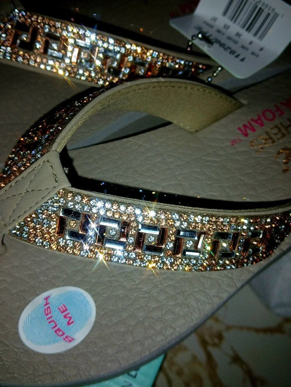NWT Women's Vega Cali Sketchers Wedges.